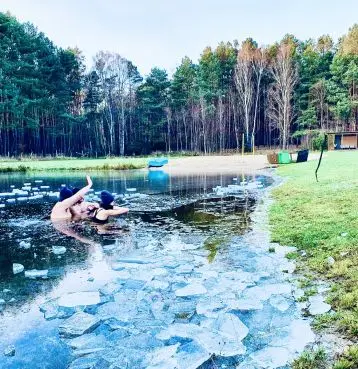 Jakie są atrakcje towarzyszące pracy zdalnej w agroturystyce?